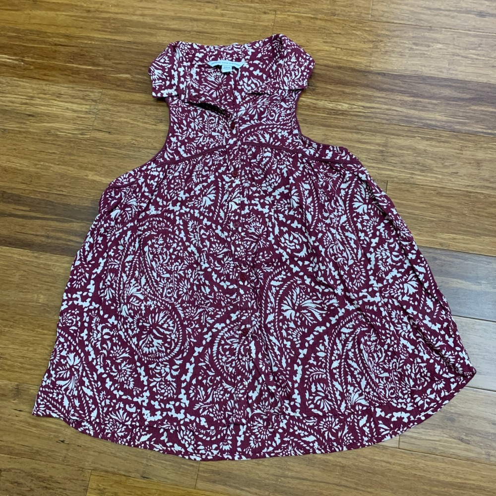 American Eagle Outfitters Tank Button Down Maroon White Paisley Print Size Small